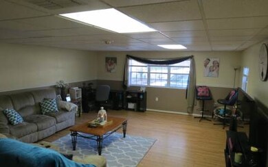 599 NW Gwen Lake Ave, Lake City, FL 32055 - photo 2