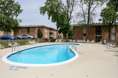 Kilgore_W_748_Apt102_Kalamazoo_49008-23