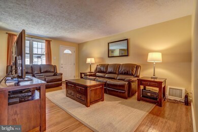 940 Maple Ave, Glenolden, PA 19036 - photo 6