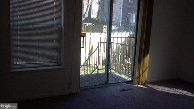 8750 Tamar Dr, Columbia, MD 21045 - photo 6