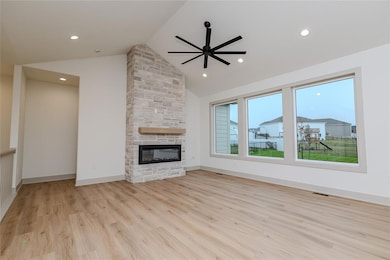 875 Harrington Way, Waukee, IA 50263 - photo 3