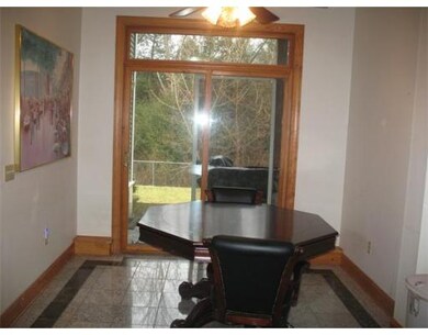 202 Woodland Cir unit B, Ludlow, MA 01056 - photo 6