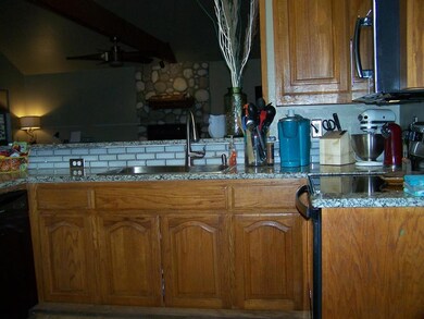 73 Shadow Ln, Pottsboro, TX 75076 - photo 7