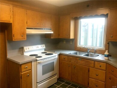 431 Cypress St, Lehighton, PA 18235 - photo 5