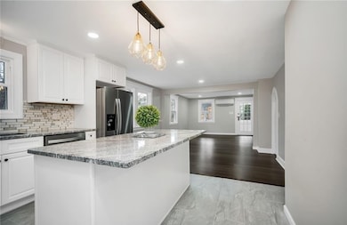 346 Middlebury Rd, Middlebury, CT 06762 - photo 7