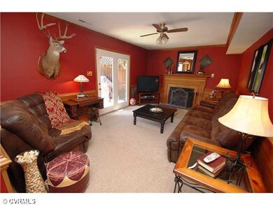 Den/Family/Great Room - Spacious family room with 
