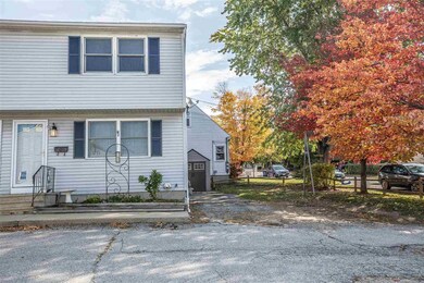 596 Dix St unit 1, Manchester, NH 03103 - photo 3