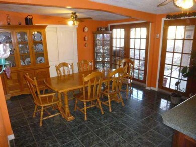 220 Yolanda Dr, El Paso, TX 79915 - photo 5