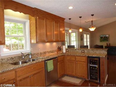 11106 Continental Ct, North Dinwiddie, VA 23805 - photo 7