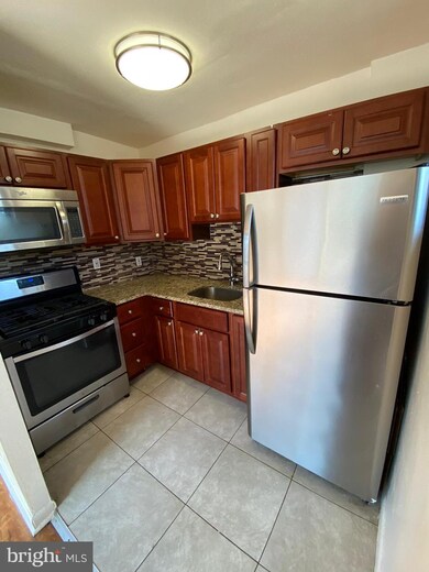 100 E Glenolden Ave unit A6, Glenolden, PA 19036 - photo 4