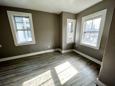 66 Kinnaird St unit 2, Cambridge, MA 02139 - photo 2