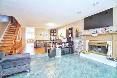 95 Corona Ave, Staten Island, NY 10306 - photo 7