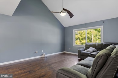 11719 Gordon Rd, Fredericksburg, VA 22407 - photo 4