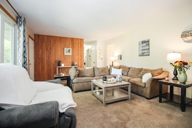 4827 E 1040 N, Demotte, IN 46310 - photo 4