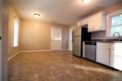 143 Mapleleaf Rd, Statesville, NC 28625 - photo 6