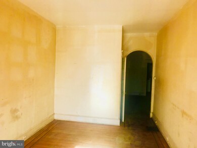 2862 Harford Rd, Baltimore, MD 21218 - photo 3