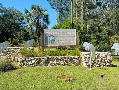 Entrance to Manatee Springs