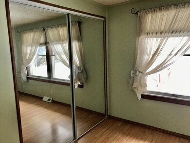 112 Anderson Rd, Newport, NH 03773 - photo 6