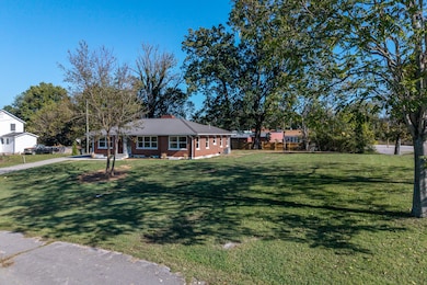 74 Summit Ave, Burnside, KY 42519 - photo 3