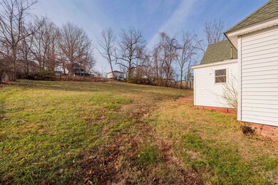 224 Lagrange St, Pulaski, VA 24301 - photo 7