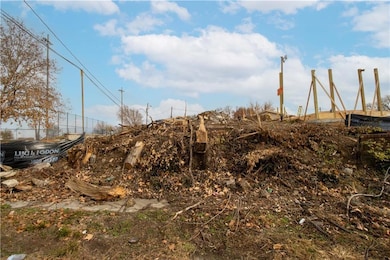 2101 Holly St, Kansas City, MO 64108 - photo 6