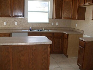 712 Danube Way, Horizon City, TX 79928 - photo 5