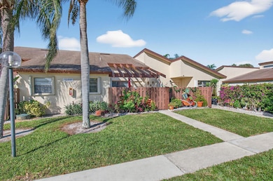 5100 Nesting Way unit C, Delray Beach, FL 33484 - photo 3