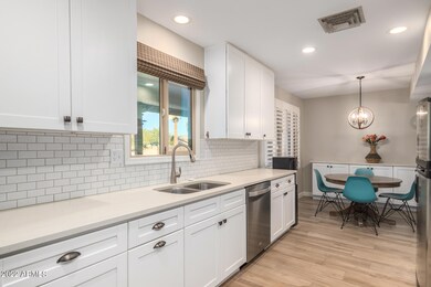 4406 S La Rosa Dr, Tempe, AZ 85282 - photo 2