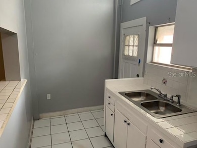 1907 N Morgan St unit A, Tampa, FL 33602 - photo 6