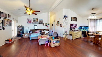 20021 North Cliff Dr_06