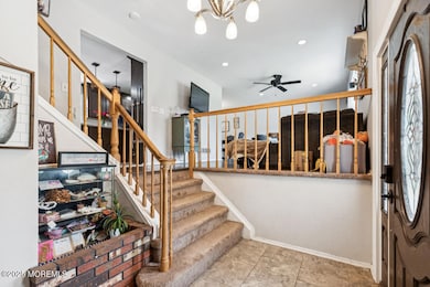 9 Cove Ct, Howell, NJ 07731 - photo 4