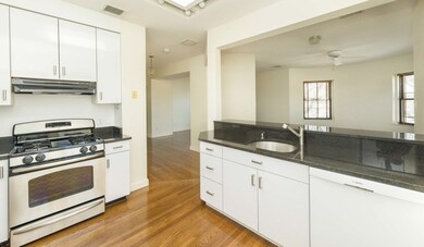 344 Harvard St unit 3, Brookline, MA 02446 - photo 2