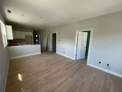 126 Cross St unit 2L, Somerville, MA 02145 - photo 2