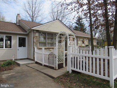 974 Bent Rd, Hatfield, PA 19440 - photo 4