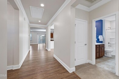 120 Grandfather Ct, Holly Springs, NC 27540 - photo 5