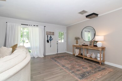 8095 N 2000 Rd E, Downs, IL 61736 - photo 6