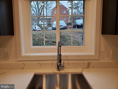 1630 Preston Rd, Alexandria, VA 22302 - photo 5