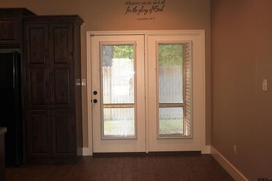 5071 Shiloh Village Dr, Tyler, TX 75703 - photo 7