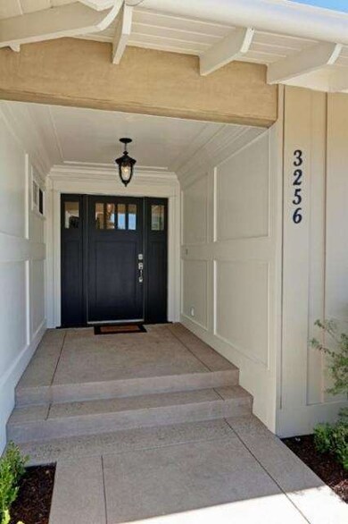 Inviting front entry
