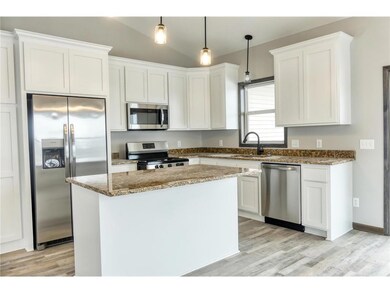 161 Gateway Pkwy, Osceola, WI 54020 - photo 5