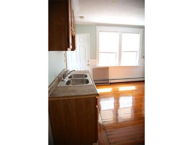509 Washington St unit 3, Providence, RI 02903 - photo 4