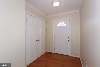 17704 Chipping Ct, Olney, MD 20832 - photo 4