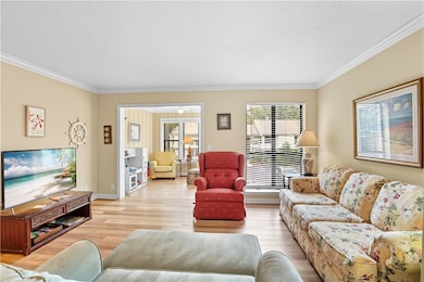 2513 Demere Rd unit 8, Saint Simons Island, GA 31522 - photo 2