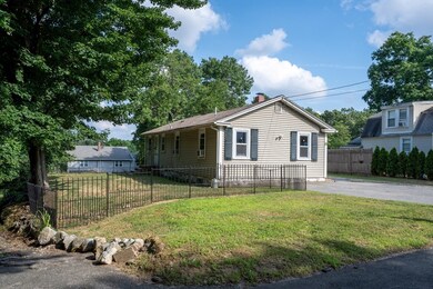 119 Honora Ave, Dracut, MA 01826 - photo 3