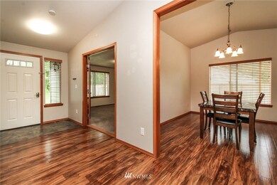 15626 Vail Cut Off Rd SE, Rainier, WA 98576 - photo 5