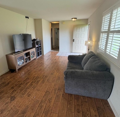 1893 Cherokee Dr unit 1, Salinas, CA 93906 - photo 3