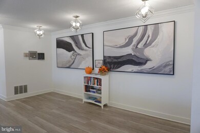 4 Monroe St unit 809, Rockville, MD 20850 - photo 3