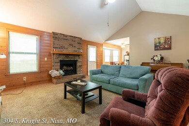 304 S. Knight St, Nixa, MO-7