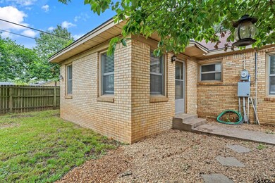 2015 S Sneed Ave, Tyler, TX 75701 - photo 4