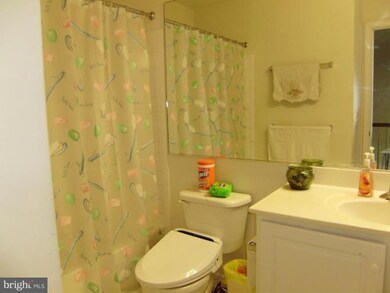 11508 Sutherland Hill Way, Silver Spring, MD 20904 - photo 3
